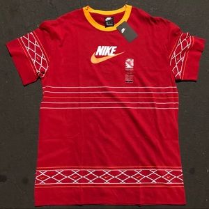 Nike tee shirt